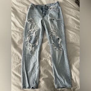 American eagle, size 6 jeans